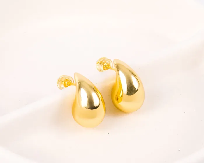 Earrings DLUX Dropping In Studs