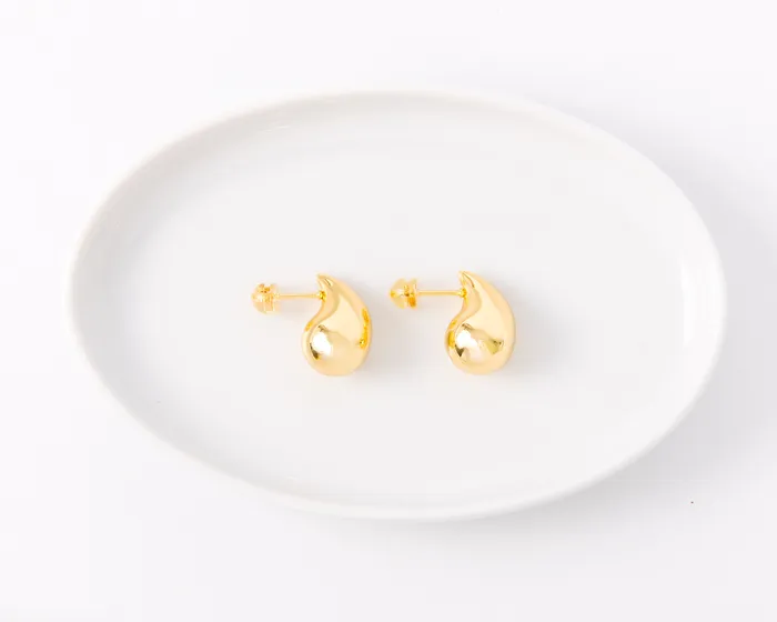 Earrings DLUX Dropping In Studs