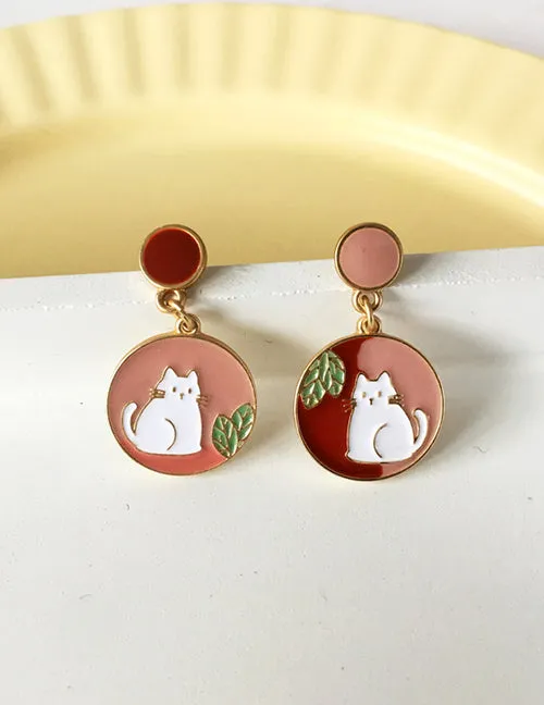 Earrings E1750 Gold Two Tone Baked Enamel Kitty Cat Earrings 02
