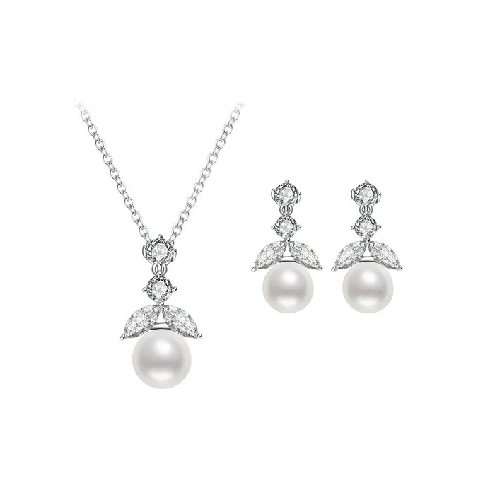 Earrings Pearly Lustre Elegant Freshwater Pearl Set WS00057