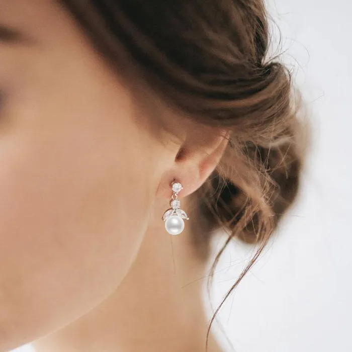 Earrings Pearly Lustre Elegant Freshwater Pearl Set WS00057