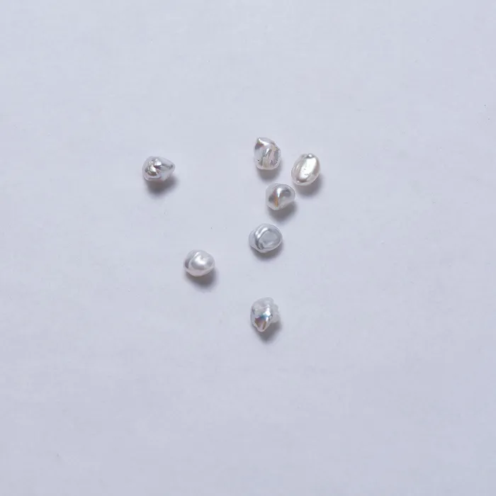 Earrings Pearly Lustre Freshwater Keshi Pearls WA00095