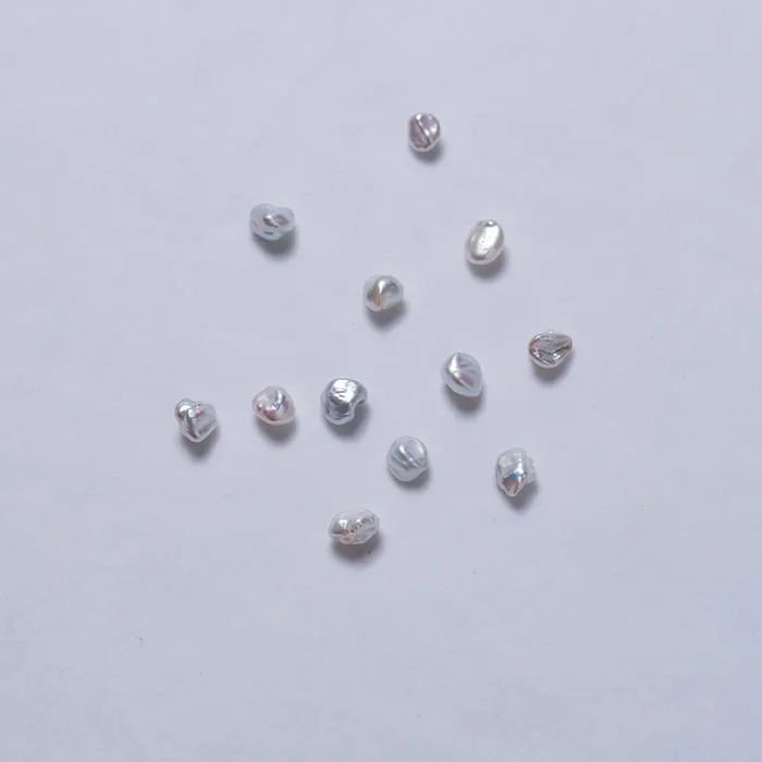 Earrings Pearly Lustre Freshwater Keshi Pearls WA00095