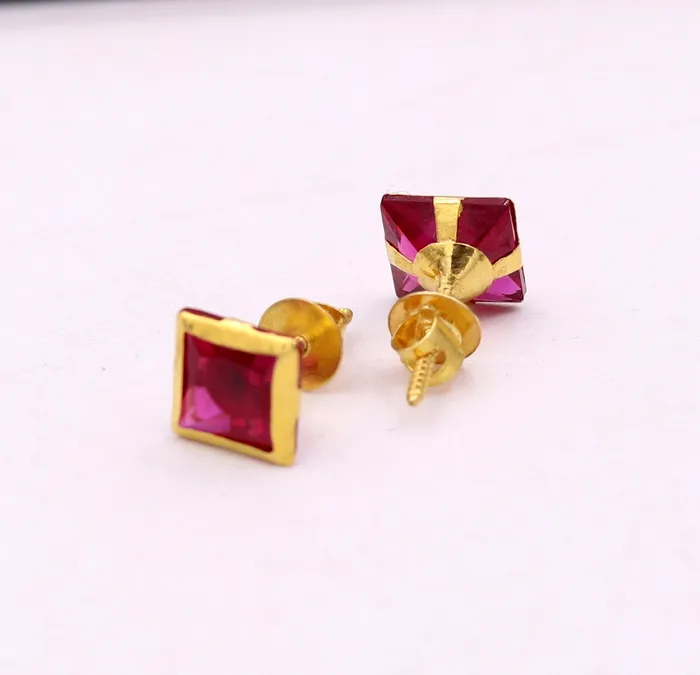 Earrings TRIBAL ORNAMENTS 18kt yellow gold handmade fabulous ruby color stone stud earring unisex gifting jewelry
