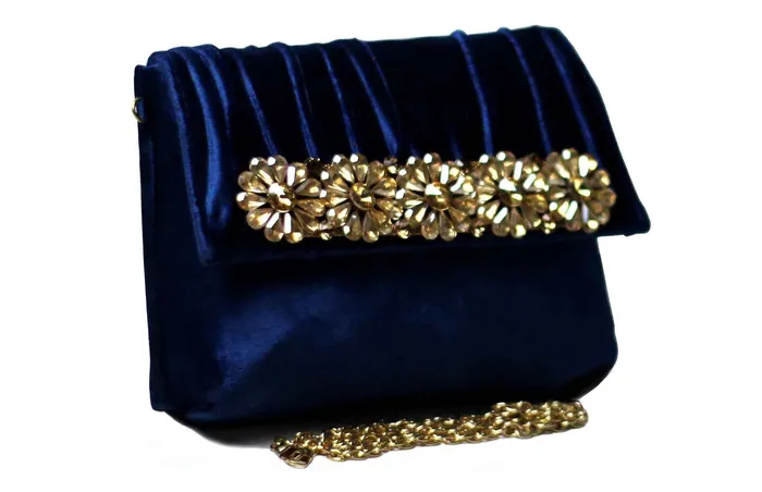 Earrings Walkeaze Women Party Bag 05067B Earrings Walkeaze Women Party Bag 05067B