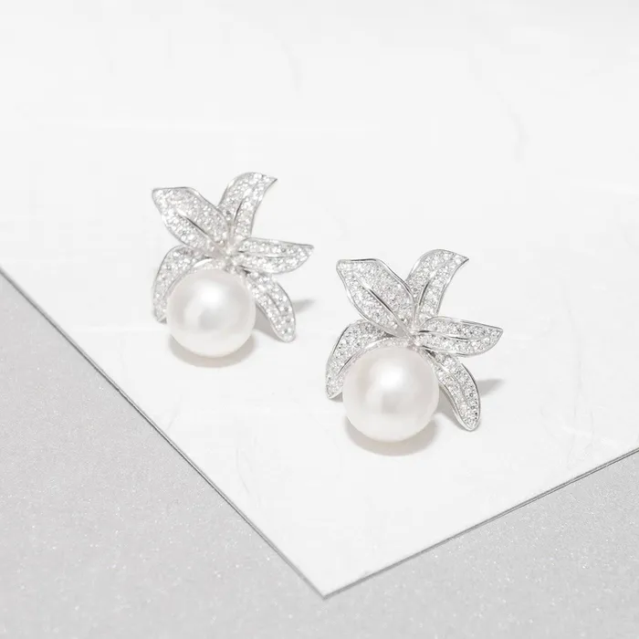 Elegant Freshwater Pearl Earrings WE00178 Pearly Lustre Earrings