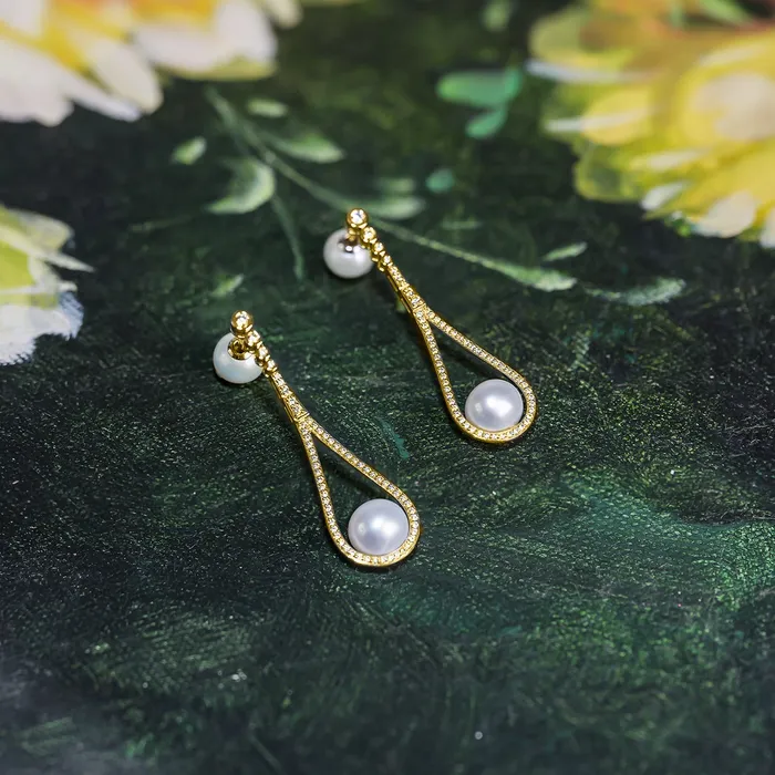 Elegant Freshwater Pearl Earrings WE00378 Pearly Lustre Earrings