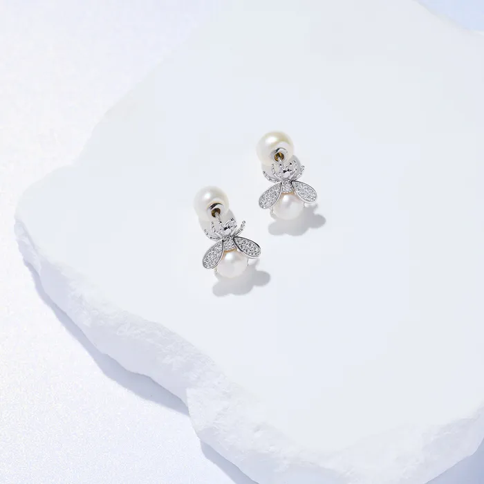 Elegant Freshwater Pearl Earrings WE00867 BEELIEVE Pearly Lustre Earrings