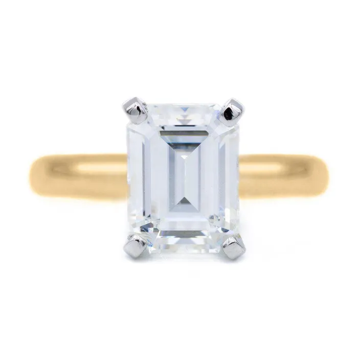 Fire Brilliance Emerald Moissanite 4 Prongs FANCY Solitaire Ring Rings