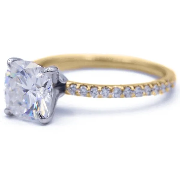 Fire Brilliance Rings Cushion Moissanite 4 Claw Prongs Diamond Accent Ice Solitaire Ring