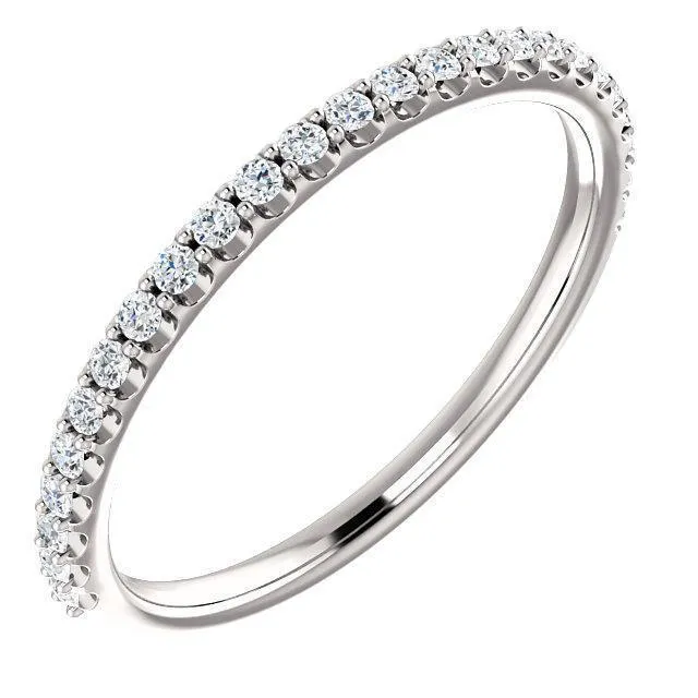 Fire Brilliance Rings Cushion Moissanite 4 Claw Prongs Diamond Accent Ice Solitaire Ring