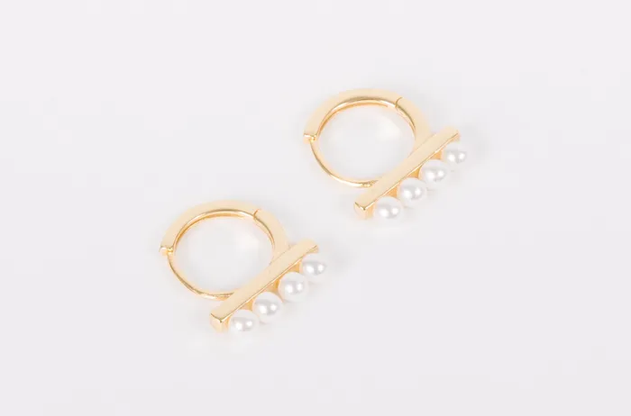 Gatsby Pearl Huggies Hey June Earrings