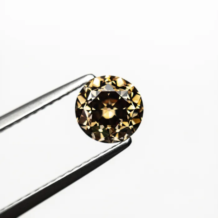Misfit Diamonds Rings 106ct 610x605x431mm VS2 C7 Round Brilliant 2230704