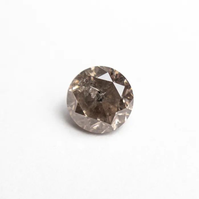 Misfit Diamonds Rings 124ct 654x651x446mm Round Brilliant 2000905
