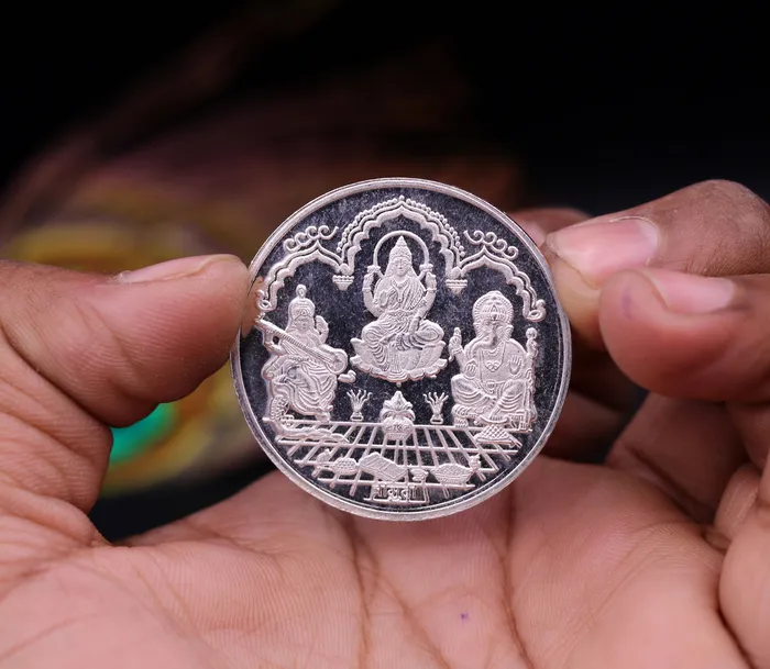 Necklaces 999 solid silver amazing Indian idol lord Ganesha laxmi and sarashwati print 20 grams coin amazing gifting and collcetible coin sst04 TRIBAL ORNAMENTS
