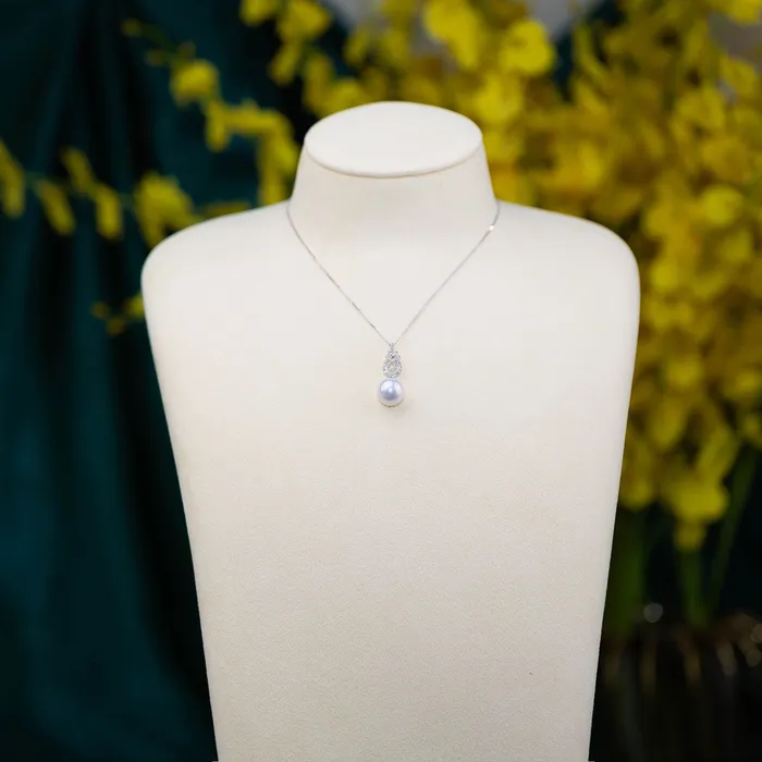 Necklaces Pearly Lustre 18K Solid Gold Edison Pearl Necklace KN00015