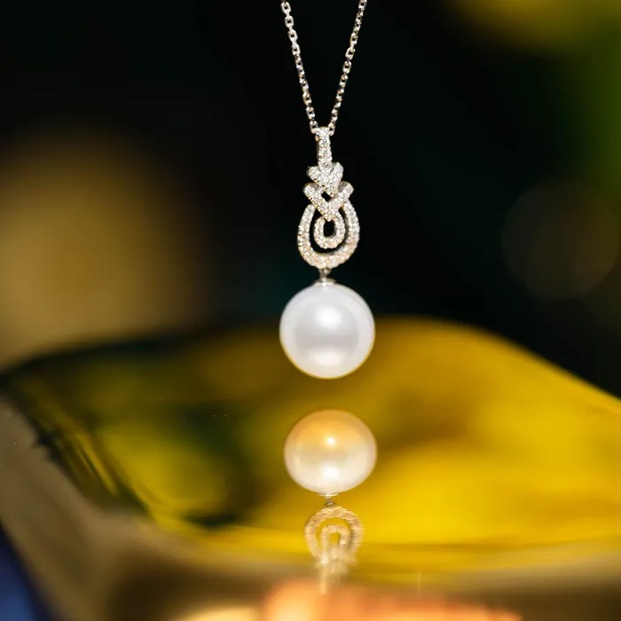 Necklaces Pearly Lustre 18K Solid Gold Edison Pearl Necklace KN00015