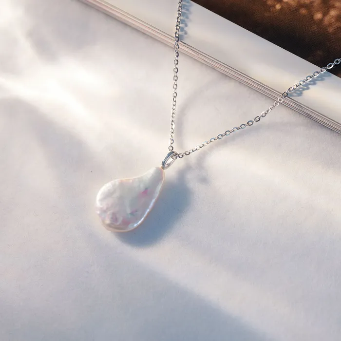 Necklaces Pearly Lustre Keshi Freshwater Pearl Necklace WN00624