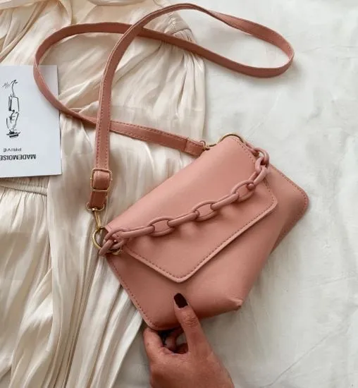 Necklaces POLLY PB189 Pale Pink Chain Accent Handbag