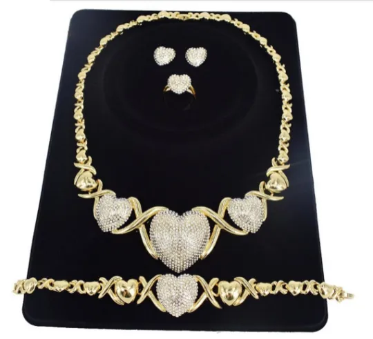 Necklaces Triple Heart Necklace Set Jewelvers