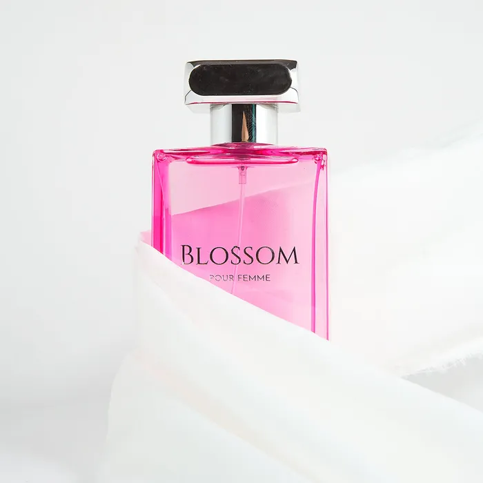 Necklaces Walkeaze Blossom For Women 100 ml