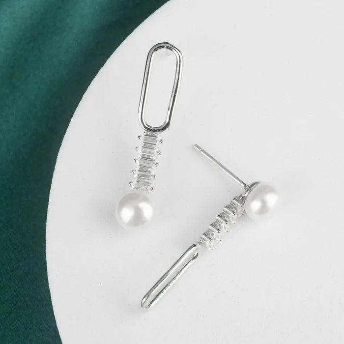 New Yorker Freshwater Pearl Earrings WE00158 Pearly Lustre Earrings