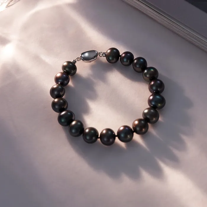 Pearly Lustre Bracelets Elegant Freshwater Black Pearl Bracelet WB00195
