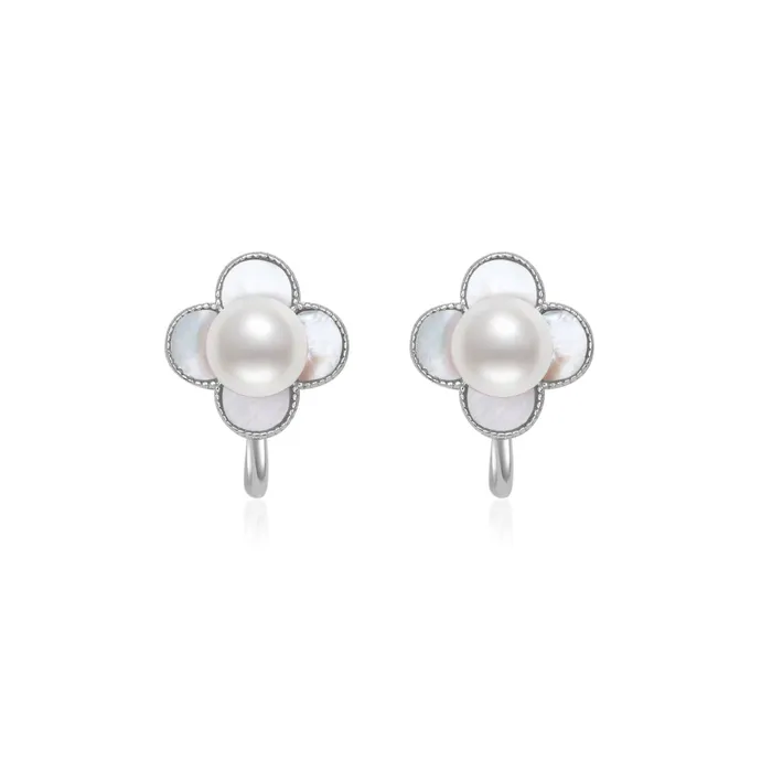 Pearly Lustre Earrings ClipOn Freshwater Pearl Earrings WE00610