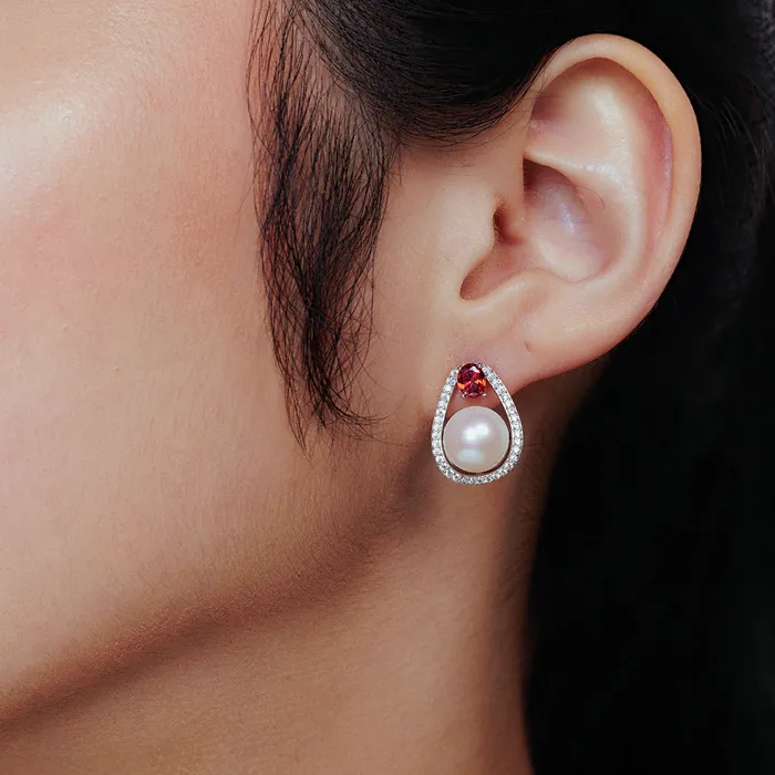 Pearly Lustre Earrings Elegant Freshwater Pearl Earrings WE00460