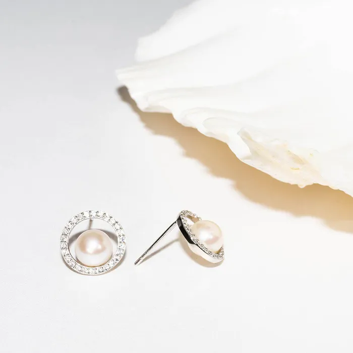 Pearly Lustre Earrings Elegant Freshwater Pearl Set WS00051