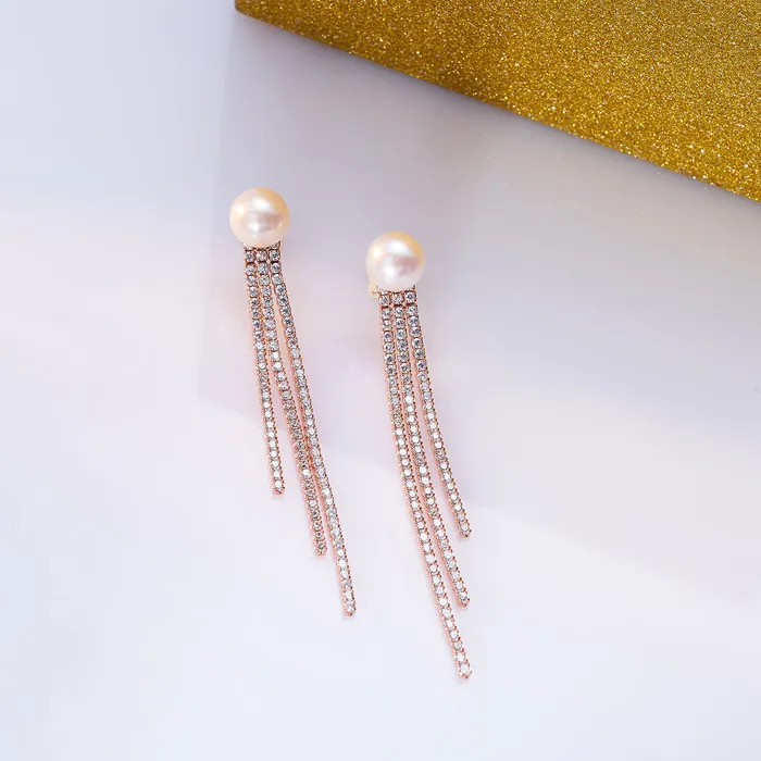 Pearly Lustre Earrings Top Grade Freshwater Pearl Earring WE00734 CELESTE