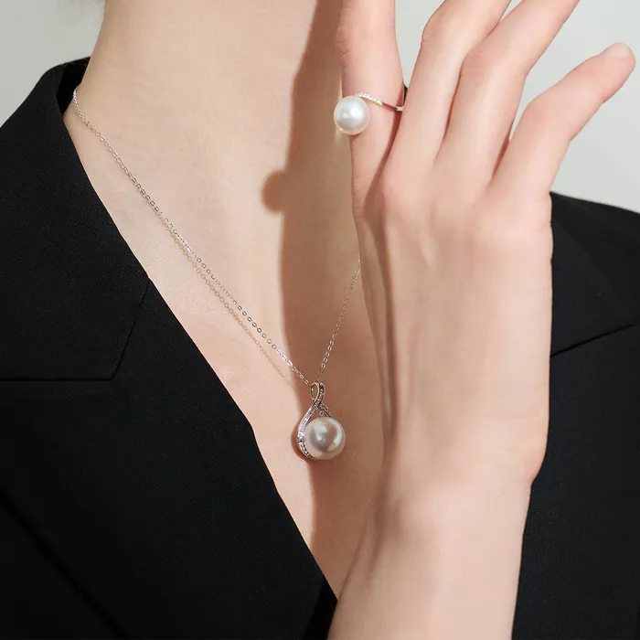 Pearly Lustre Necklaces 18K Solid Gold Australian White South Sea Pearl Necklace KN00038