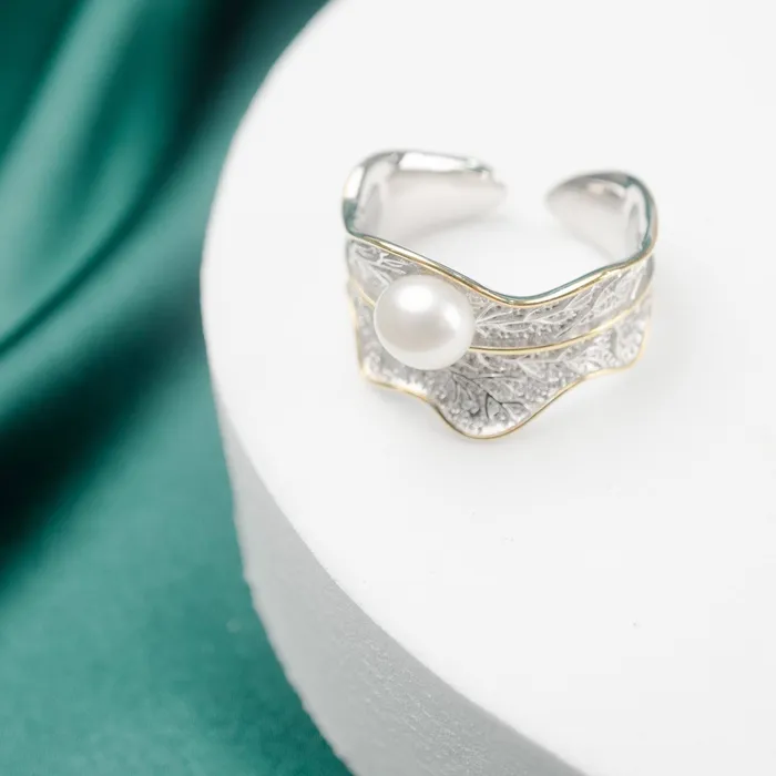 Pearly Lustre Rings Top Grade Freshwater Pearl Ring WR00068