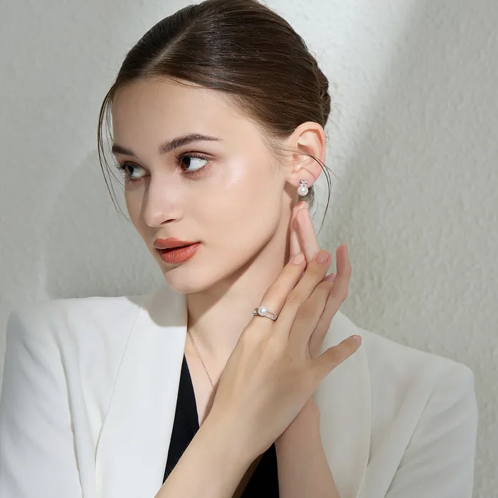 Pearly Lustre Rings Top Grade Freshwater Pearl Ring WR00216 CONNECT