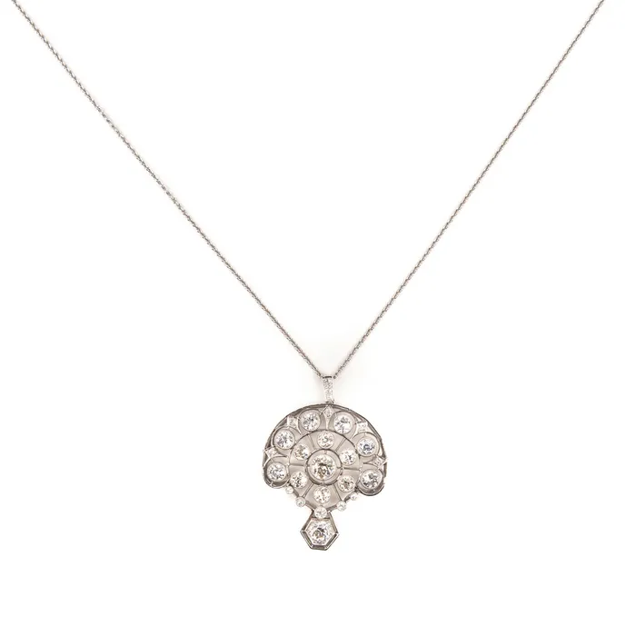 PreOwned Diamond Pendant STORE 5a Necklaces