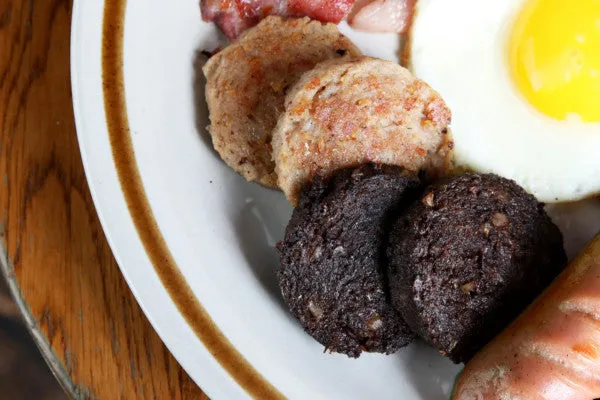 Rings Brennans Uncooked Traditional White Pudding Brennan Irish Food Products