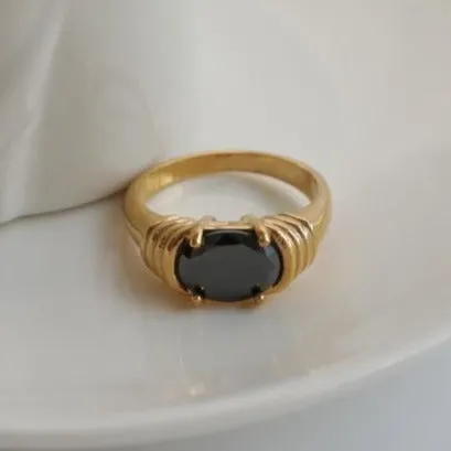 Rings Jewelvers 18K GoldFilled Zircon Ring Noor Ring Rings Jewelvers 18K GoldFilled Zircon Ring Noor Ring