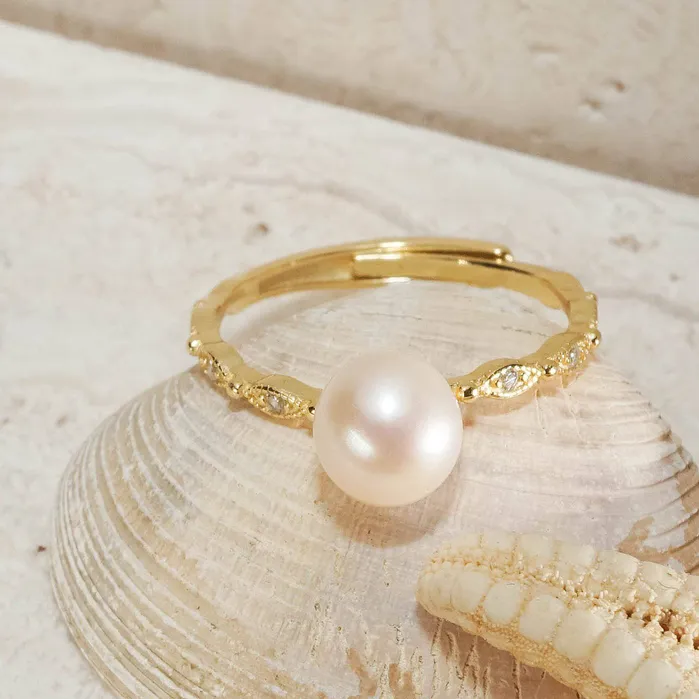 Rings Pearly Lustre New Yorker Freshwater Pearl Ring WR00104