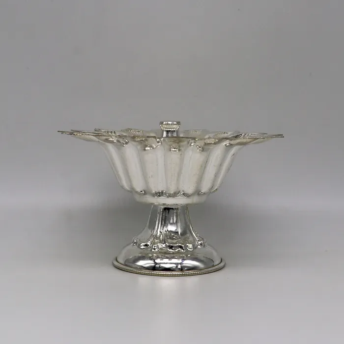 Rings TRIBAL ORNAMENTS 999 pure silver handmade elegant oil lamp silver home temple utensils silver diya deepak silver vessels silver art decorative art su172 Rings TRIBAL ORNAMENTS 999 pure silver handmade elegant oil lamp silver home temple utensils silver diya deepak silver vessels silver art decorative art su172