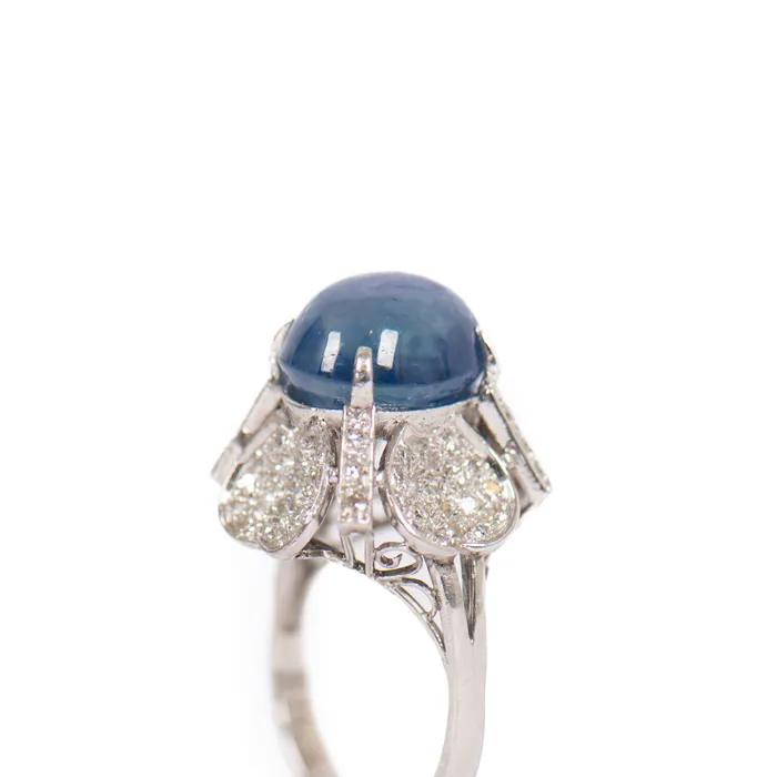 STORE 5a Rings PreOwned Star Sapphire and Diamond Ring