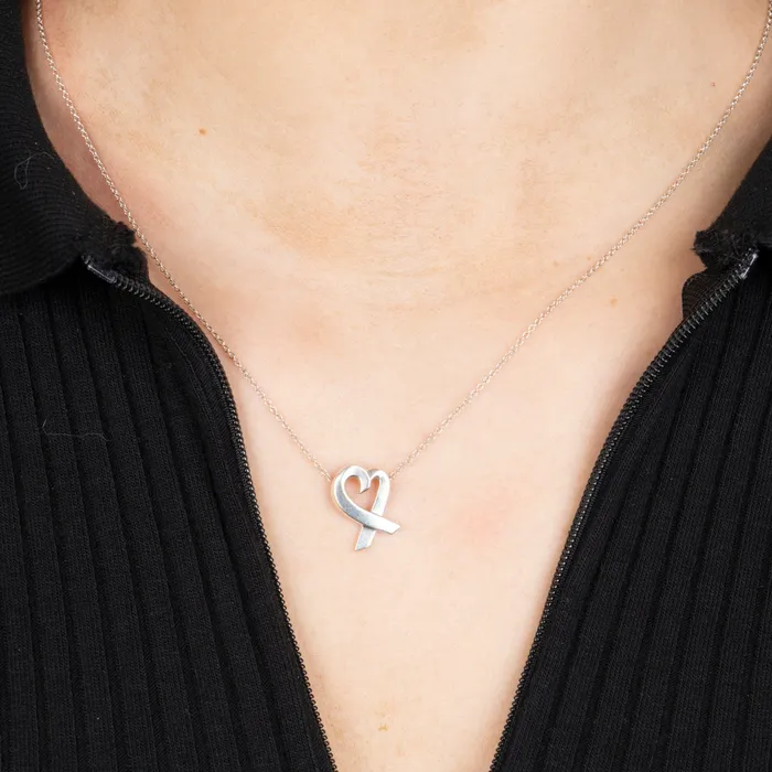 Tiffany Co Necklaces PreOwned Tiffany Co Paloma Picasso Loving Heart Pendant Tiffany Co Necklaces PreOwned Tiffany Co Paloma Picasso Loving Heart Pendant