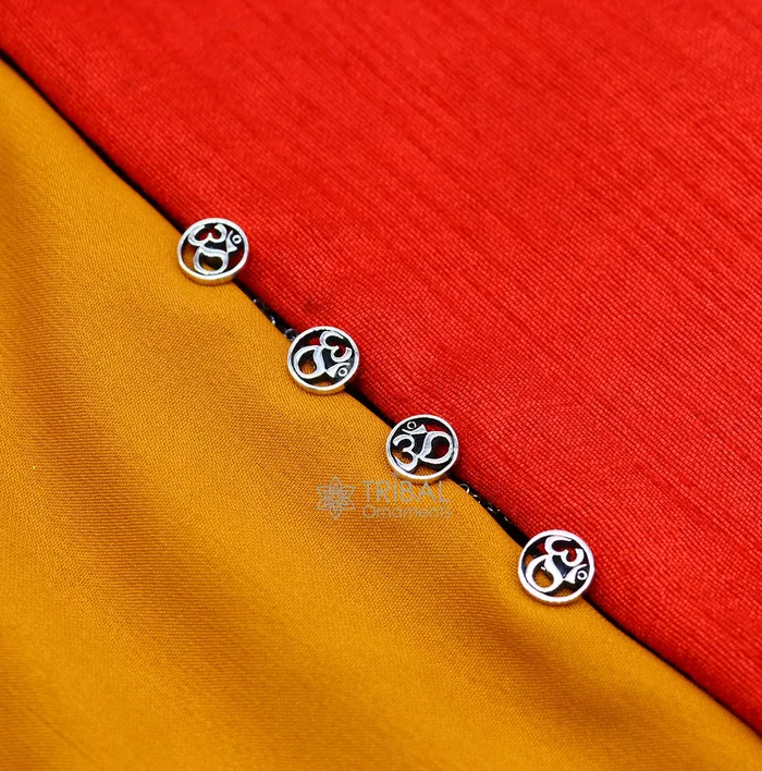 TRIBAL ORNAMENTS 925 Sterling silver handmade gorgeous sign Aum or OM design highquality buttons or cufflinks for kurtas best gifting jewelry btn30 Necklaces TRIBAL ORNAMENTS 925 Sterling silver handmade gorgeous sign Aum or OM design highquality buttons or cufflinks for kurtas best gifting jewelry btn30 Necklaces