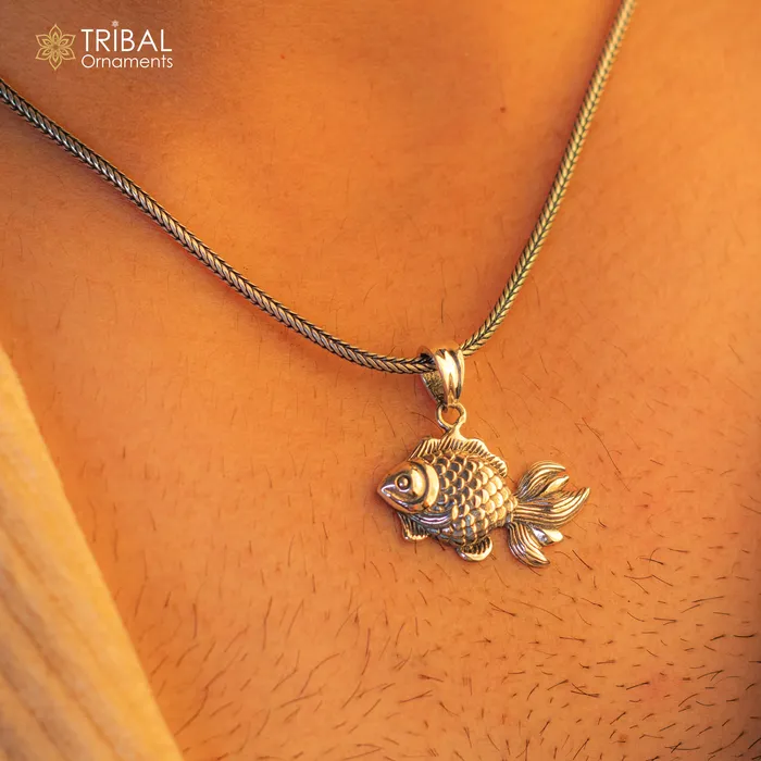 TRIBAL ORNAMENTS 925 sterling silver handmade stylish design small fish style pendant best gifting jewelry religious pendant custom jewelry ssp1661 Necklaces TRIBAL ORNAMENTS 925 sterling silver handmade stylish design small fish style pendant best gifting jewelry religious pendant custom jewelry ssp1661 Necklaces