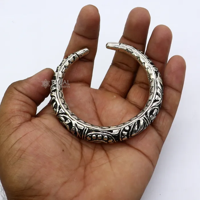 TRIBAL ORNAMENTS Bracelets 925 Sterling silver handmade fabulous chitai work customized bangle bracelet kada unisex tribal ethnic cultural jewelry nsk840 TRIBAL ORNAMENTS Bracelets 925 Sterling silver handmade fabulous chitai work customized bangle bracelet kada unisex tribal ethnic cultural jewelry nsk840