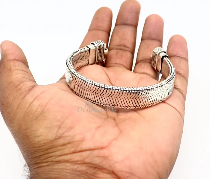 TRIBAL ORNAMENTS Bracelets 925 sterling silver handmade gorgeous vintage design solid wheat chain flexible bracelet belt unisex jewelry from Rajasthan India sbr409 TRIBAL ORNAMENTS Bracelets 925 sterling silver handmade gorgeous vintage design solid wheat chain flexible bracelet belt unisex jewelry from Rajasthan India sbr409