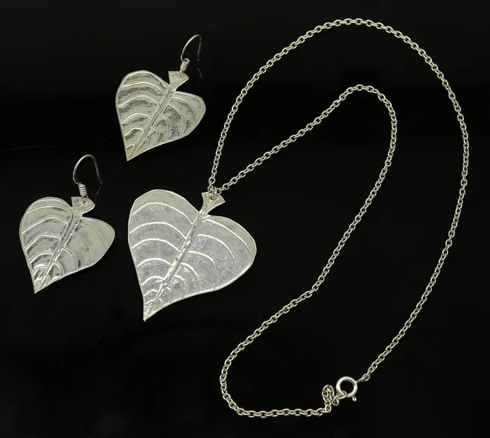 TRIBAL ORNAMENTS Necklaces 925 sterling silver heart shape peepal tree leaves pendant necklace and hoops earring customized brides jewelry belly dance jewelry nec68 TRIBAL ORNAMENTS Necklaces 925 sterling silver heart shape peepal tree leaves pendant necklace and hoops earring customized brides jewelry belly dance jewelry nec68