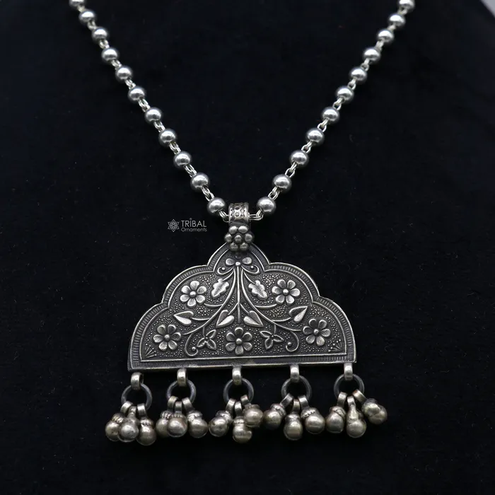 TRIBAL ORNAMENTS Necklaces India traditional cultural style handmade 925 sterling silver chitai work pendant with silver beaded necklace best for all outfit set695
