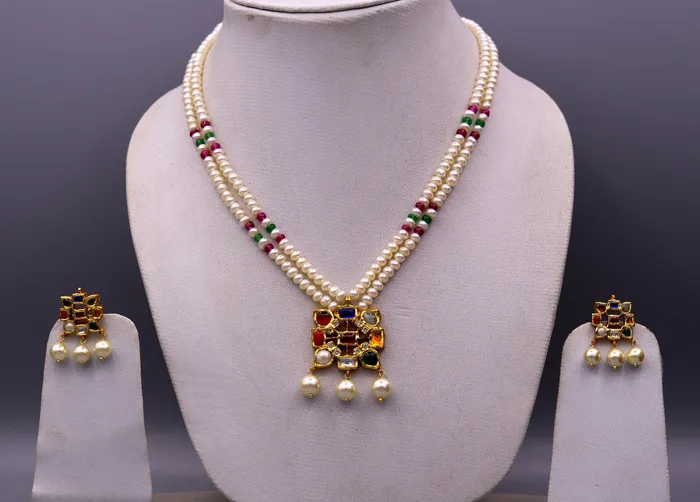 TRIBAL ORNAMENTS Necklaces Vintage antique design handmade 22kt yellow gold navratan stone kundan jadau necklace pendant set with earrings tribal jewelry india