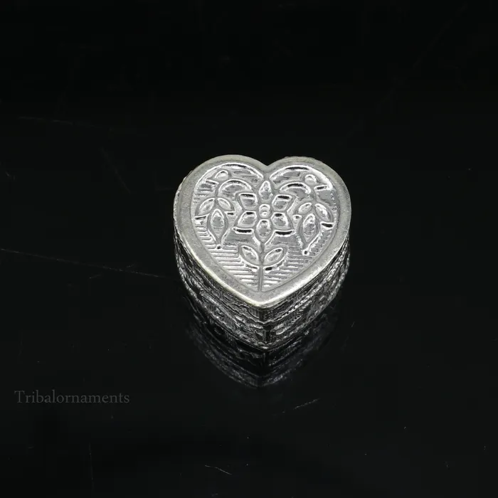 TRIBAL ORNAMENTS Rings 925 sterling silver trinket box kajal boxcasket box bridal heart shape box collection container box eyeliner box gifting art stb172