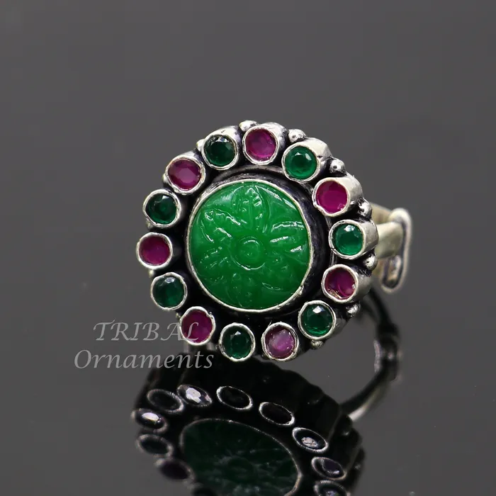 TRIBAL ORNAMENTS Rings Modern cultural fashionable green and red stone 925 sterling silver adjustable ring best gift for hergirls charming jewelry india sr356 TRIBAL ORNAMENTS Rings Modern cultural fashionable green and red stone 925 sterling silver adjustable ring best gift for hergirls charming jewelry india sr356